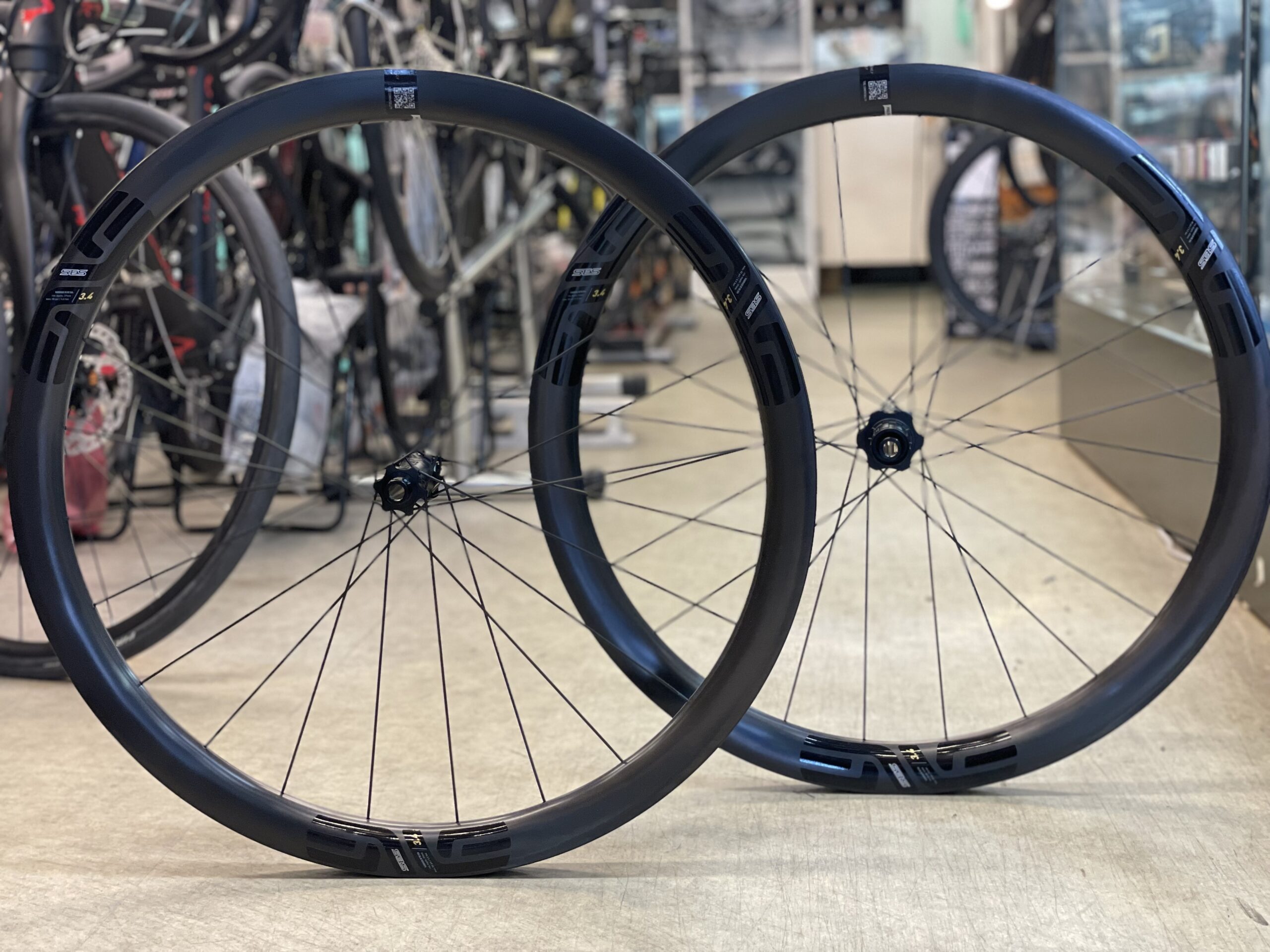 ENVE 700x27 SES チューブレスタイヤ 2本セット エンヴィ ENVE ( エンヴィ ) チューブレスタイヤ SES RACEDAY TIRE ( SES